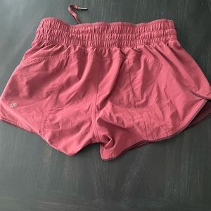 Reversible Lululemon shorts GUC